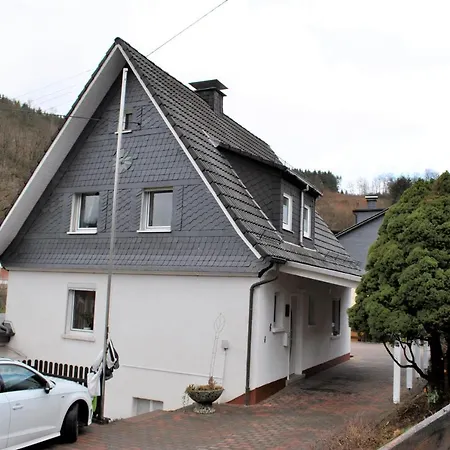 Haus Waldesruh Feriehus Lennestadt